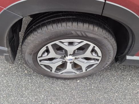 Used 2023 Subaru Forester Premium image 10