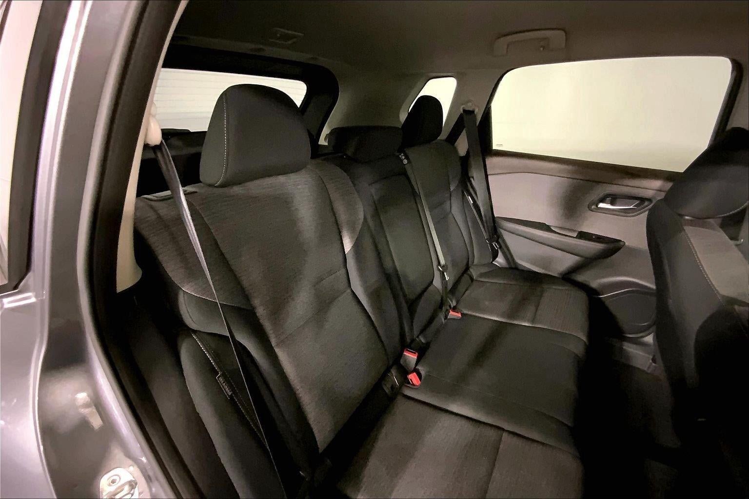 Used 2023 Nissan Rogue SV AWD/4WD image 23