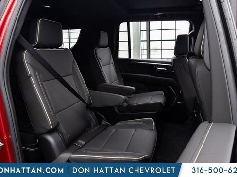 New 2026 Chevrolet Suburban Premier w/ Sun And Tow Package AWD/4WD image 20