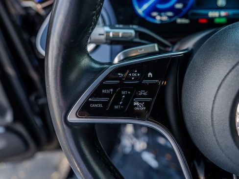 Used 2023 Mercedes-Benz EQS 580 4MATIC SUV image 6