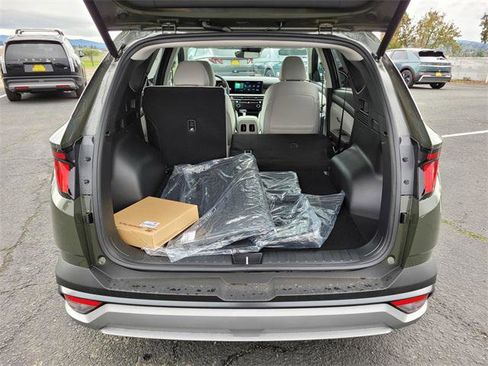 New 2026 Hyundai Tucson SEL image 17