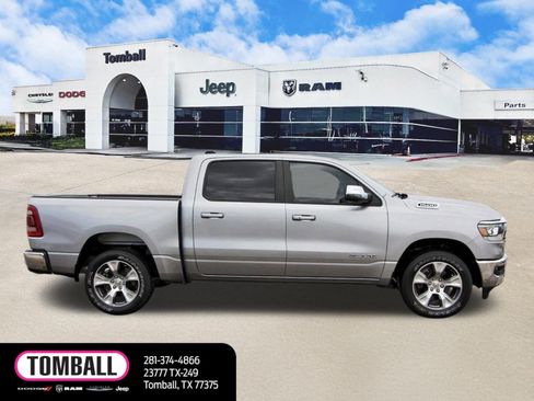 Used 2024 RAM 1500 Laramie AWD/4WD image 8