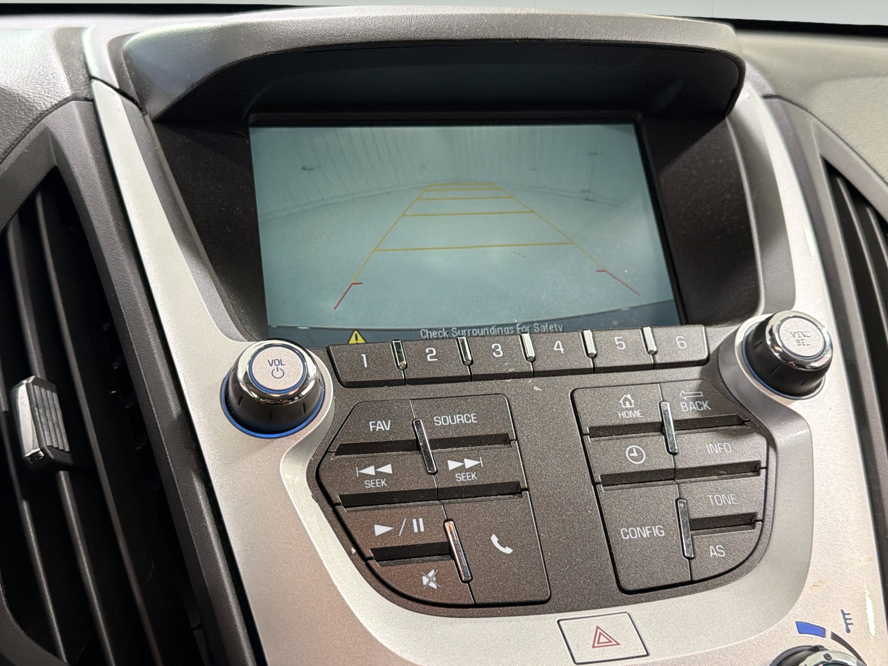 Used 2016 Chevrolet Equinox LS FWD image 13