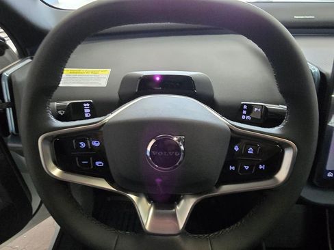 New 2026 Volvo EX30 Cross Country Ultra w/ Protection Package Premier image 24