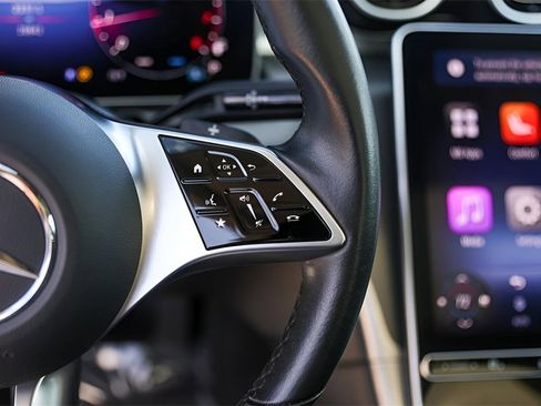 Used 2025 Mercedes-Benz C 300 Sedan image 15