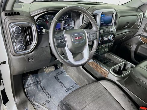 Used 2021 GMC Sierra 1500 Elevation w/ X31 Off-Road Package AWD/4WD image 9