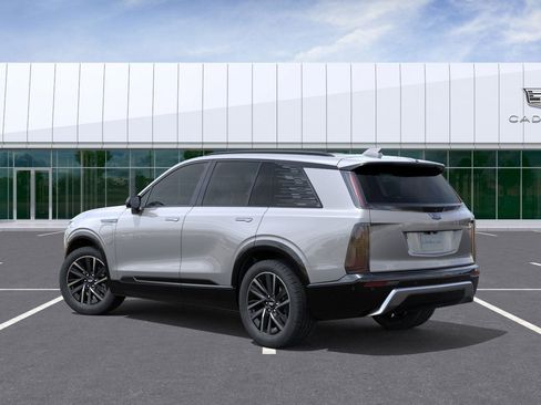 Used 2026 Cadillac Vistiq Sport image 4