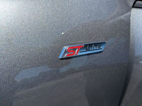 Used 2025 Ford Escape ST-Line Select AWD/4WD image 35