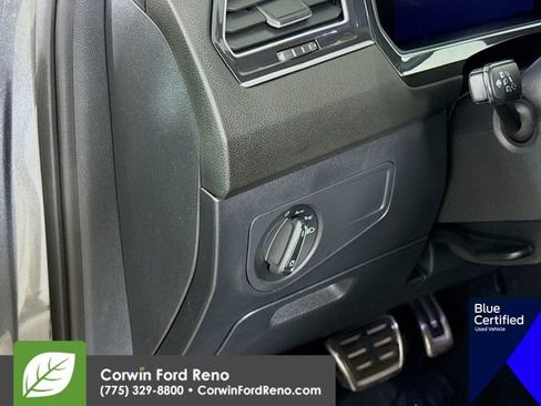 Used 2024 Volkswagen Tiguan SE R-Line AWD/4WD image 14