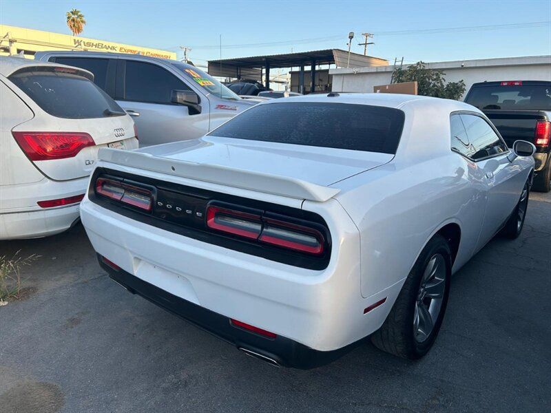 Used 2020 Dodge Challenger SXT RWD image 7