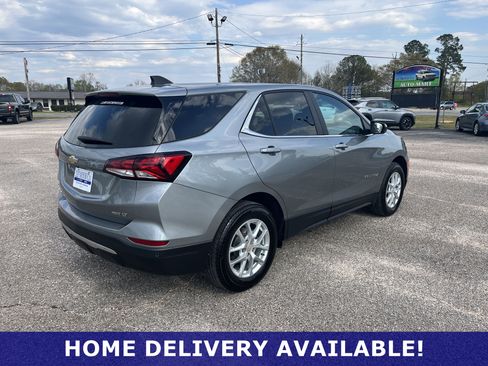 Used 2024 Chevrolet Equinox LT image 19