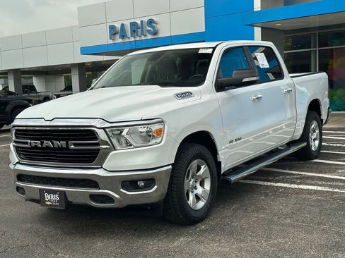Used 2020 RAM 1500 Lone Star RWD image 3