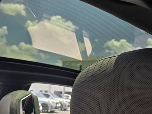 New 2026 BMW 740i w/ Executive Package RWD image 24