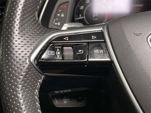 Used 2021 Audi RS 7 Sportback w/ RS 7 Executive Package image 39