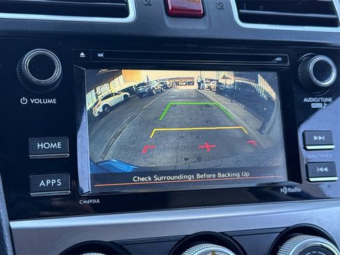 Used 2017 Subaru Crosstrek 2.0i Premium image 24