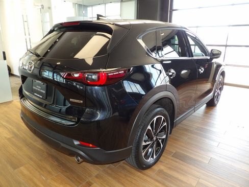 Certified 2023 MAZDA CX-5 AWD 2.5 S w/ Premium Plus Pkg image 6