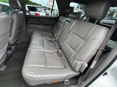 Used 2001 Toyota Sequoia Limited AWD/4WD image 12