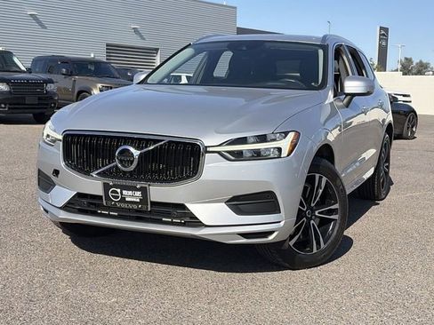 Used 2020 Volvo XC60 T6 Momentum AWD/4WD image 3