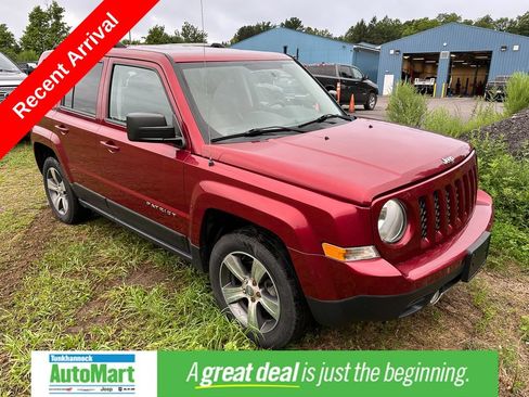 Used 2017 Jeep Patriot High Altitude AWD/4WD image 1