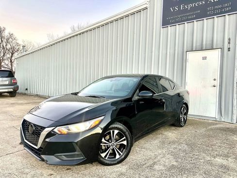 Used 2021 Nissan Sentra SV image 1
