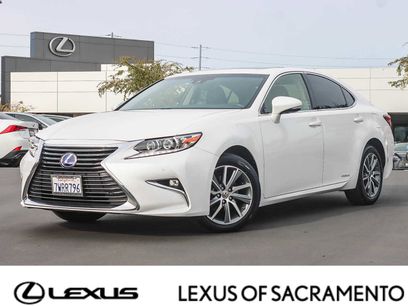 Used 2017 Lexus ES 300h