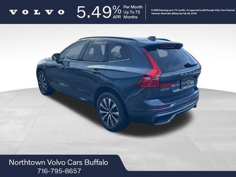 Certified 2024 Volvo XC60 B5 Core w/ Climate Package image 3