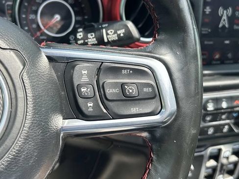 Used 2021 Jeep Wrangler Unlimited Rubicon AWD/4WD image 22