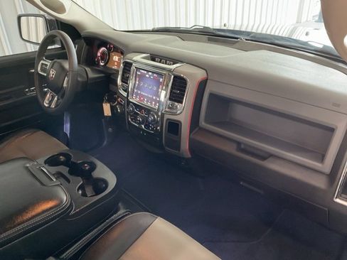 Used 2019 RAM 1500 Express w/ Express Value Package image 20