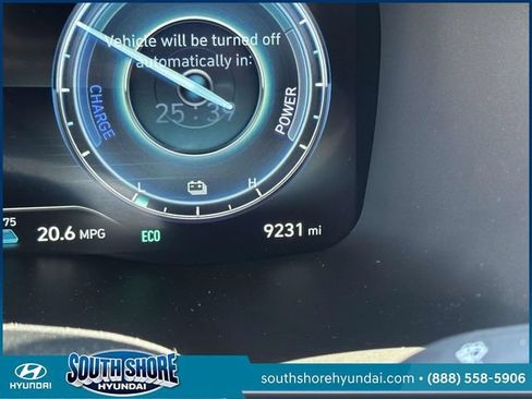 Certified 2023 Hyundai Santa Fe Limited AWD/4WD image 31