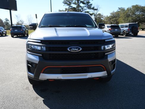 Used 2023 Ford Expedition Timberline image 9