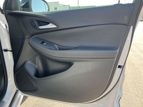 Used 2020 Buick Encore GX Select w/ Advanced Technology Package FWD image 18