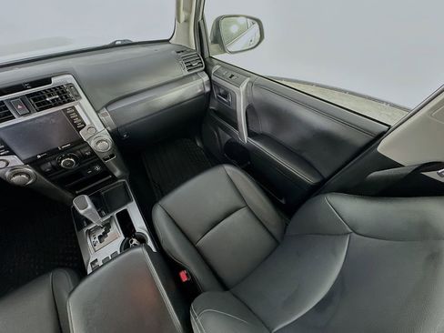Used 2022 Toyota 4Runner TRD Sport RWD image 11