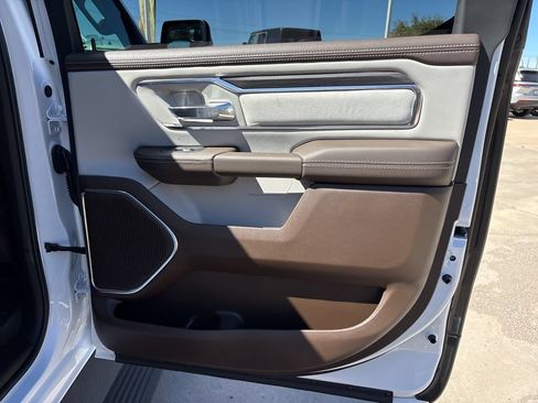 New 2026 RAM 1500 Laramie w/ Laramie Preferred Package AWD/4WD image 21