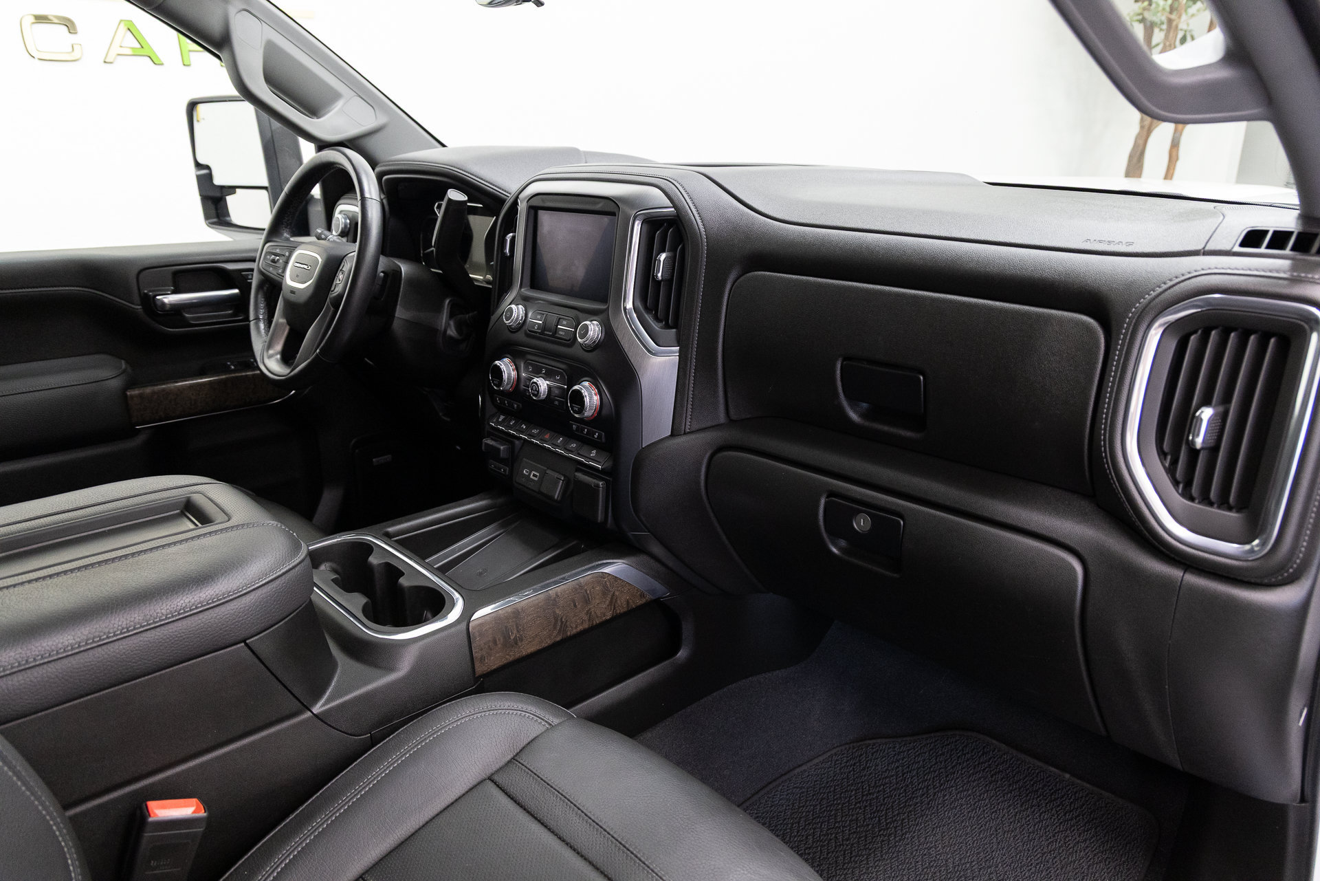 Used 2021 GMC Sierra 2500 Denali w/ Denali Ultimate Package AWD/4WD image 13
