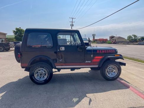 Used 1984 Jeep CJ 7 image 6