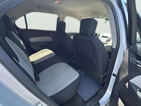 Used 2010 Chevrolet Equinox LT AWD/4WD image 7