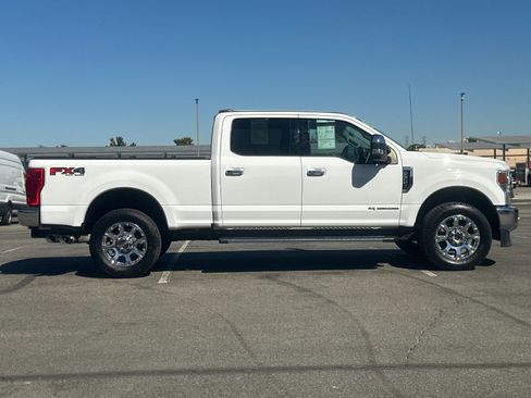 Certified 2020 Ford F350 Lariat w/ Lariat Ultimate Package image 3