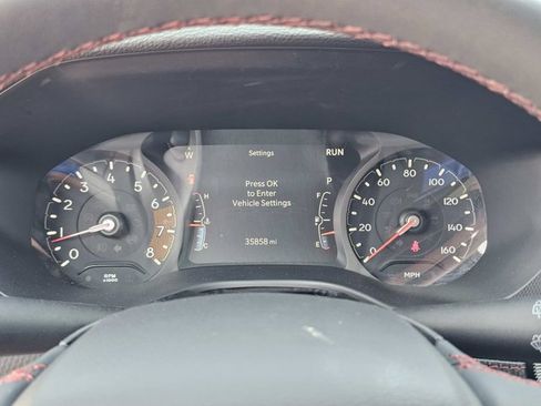 Used 2025 Jeep Compass Trailhawk AWD/4WD image 23