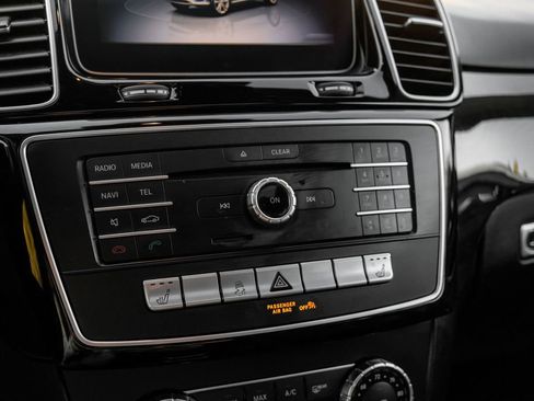 Used 2018 Mercedes-Benz GLE 350 image 29