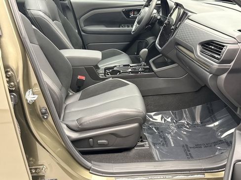 Used 2026 Subaru Forester Touring AWD/4WD image 19