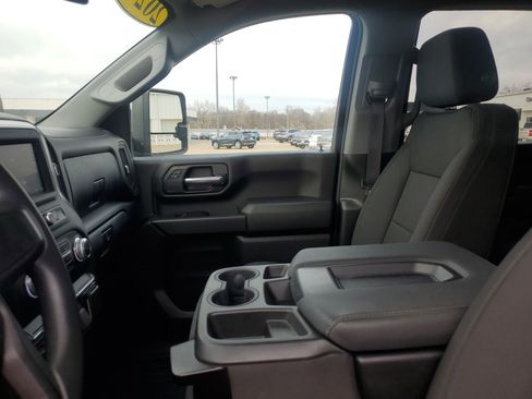 Used 2024 GMC Sierra 2500 Pro w/ Convenience Package image 26