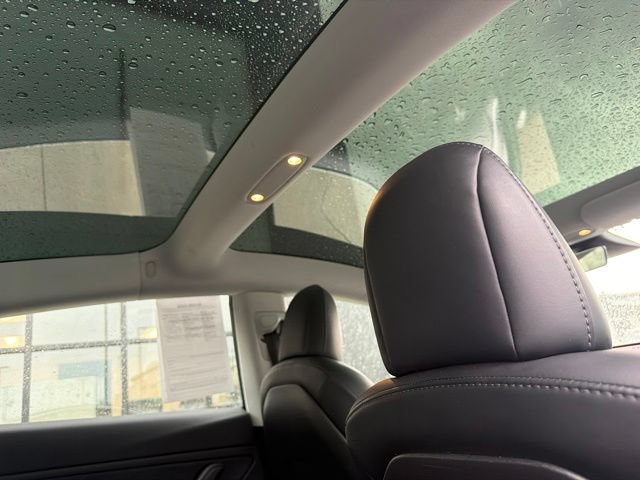 Used 2018 Tesla Model 3 Long Range RWD image 15