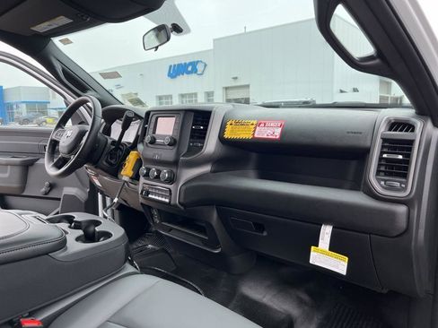 New 2023 RAM 5500 Tradesman w/ Max Tow Package image 28