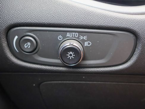 Used 2023 Chevrolet Malibu LT FWD image 17