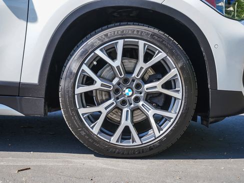 Used 2020 BMW X1 sDrive28i w/ Premium Package FWD image 9