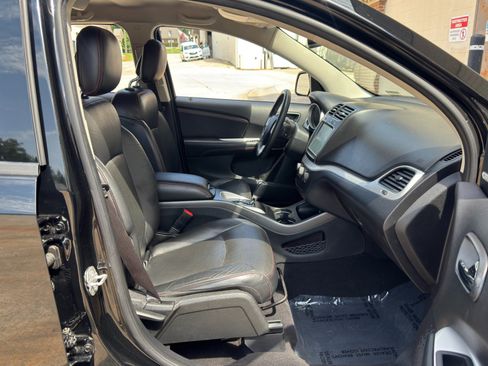 Used 2017 Dodge Journey GT AWD/4WD image 14