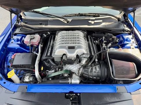 Used 2020 Dodge Challenger SRT Hellcat Redeye RWD image 33