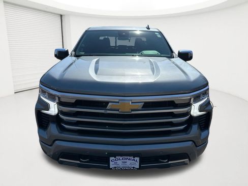 Used 2023 Chevrolet Silverado 1500 High Country w/ High Country Premium Package AWD/4WD image 23