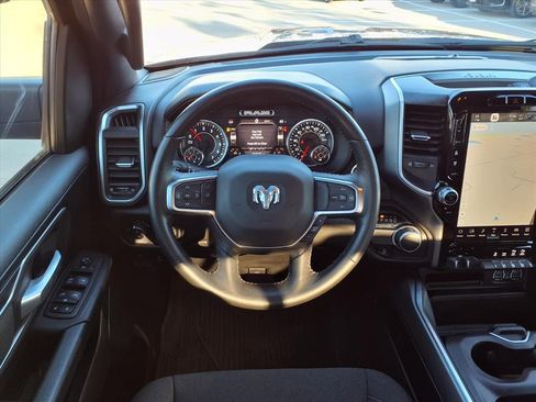 Used 2024 RAM 1500 Lone Star image 16