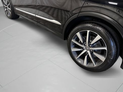 Certified 2025 Acura MDX SH-AWD w/ Technology Package image 44